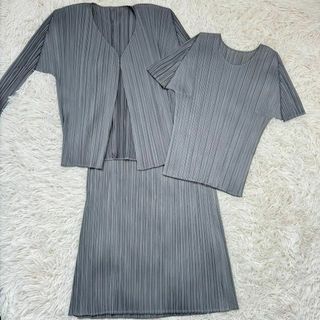 PLEATS PLEASE ISSEY MIYAKE(セット/コーデ)のフリマアイテム一覧 PLEATS PLEASE ISSEY MIYAKE(セット/コーデ)のフリマアイテム一覧