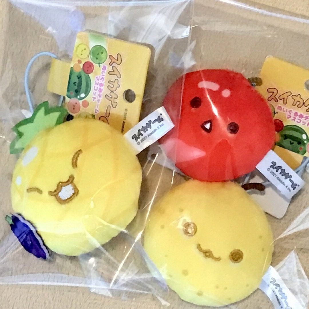 スイカゲーム もちふわマスコット なし & りんご パイナップル セット エンタメ/ホビーのおもちゃ/ぬいぐるみ(キャラクターグッズ)の商品写真