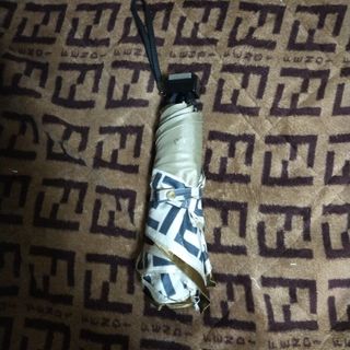 FENDI(傘)のフリマアイテム一覧 FENDI(傘)のフリマアイテム一覧
