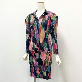 PLEATS PLEASE ISSEY MIYAKE(セット/コーデ)のフリマアイテム一覧 PLEATS PLEASE ISSEY MIYAKE(セット/コーデ)のフリマアイテム一覧