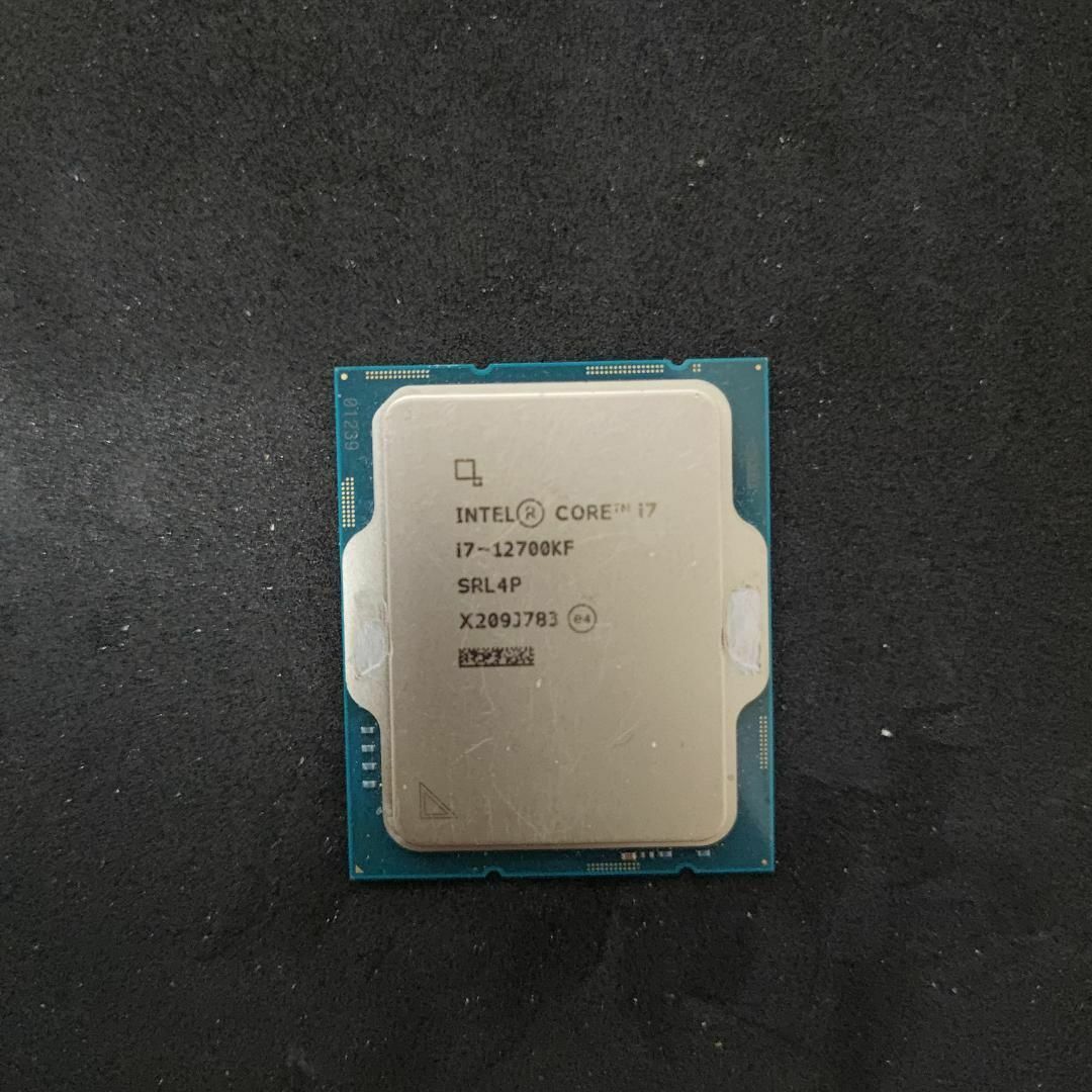 Intel Core i7-12700KF 12世代 LGA1700 37 スマホ/家電/カメラのPC/タブレット(PCパーツ)の商品写真