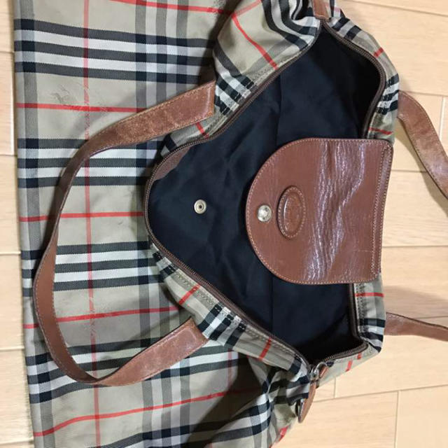 BURBERRY(バーバリー)の♡Burberry  ボストンバッグ♡  ぜんじろう様専用です♡⃛ೄ レディースのバッグ(ボストンバッグ)の商品写真