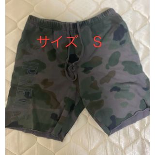 Supreme(ショートパンツ)のフリマアイテム一覧 Supreme(ショートパンツ)のフリマアイテム一覧