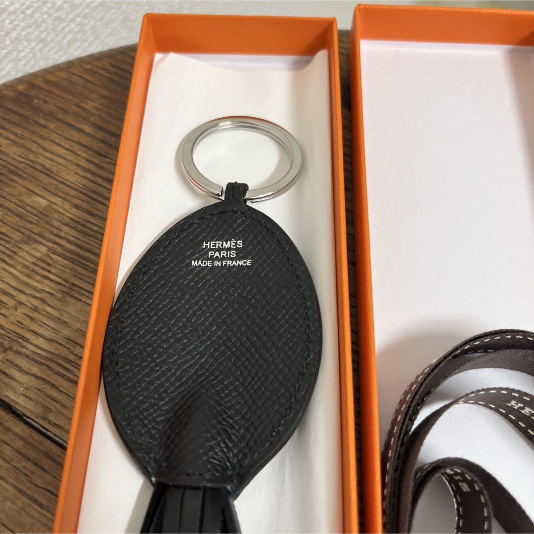 HERMES - 入手困難HERMES エルメス プルプ タコ キーホルダー HERMES - 入手困難HERMES エルメス プルプ タコ キーホルダー