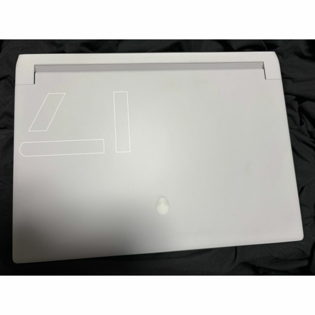 DELL - Alienware x17 R1 中身新品交換済み