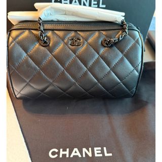 CHANEL - 極美品 シャネル マトラッセ ダブルフラップ チェーン CHANEL - 極美品 シャネル マトラッセ ダブルフラップ チェーン