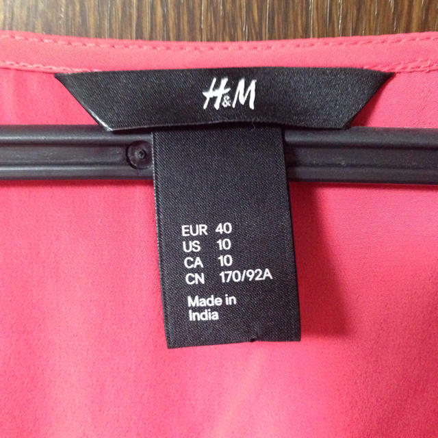 H&M(エイチアンドエム)のH&M 春色ワンピース♡ レディースのワンピース(ひざ丈ワンピース)の商品写真