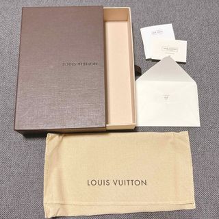 LOUIS VUITTON(ショップ袋)のフリマアイテム一覧 LOUIS VUITTON(ショップ袋)のフリマアイテム一覧