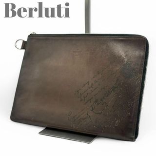 BERLUTI(バッグ ・ ホワイト/白色系)のフリマアイテム一覧 BERLUTI(バッグ ・ ホワイト/白色系)のフリマアイテム一覧