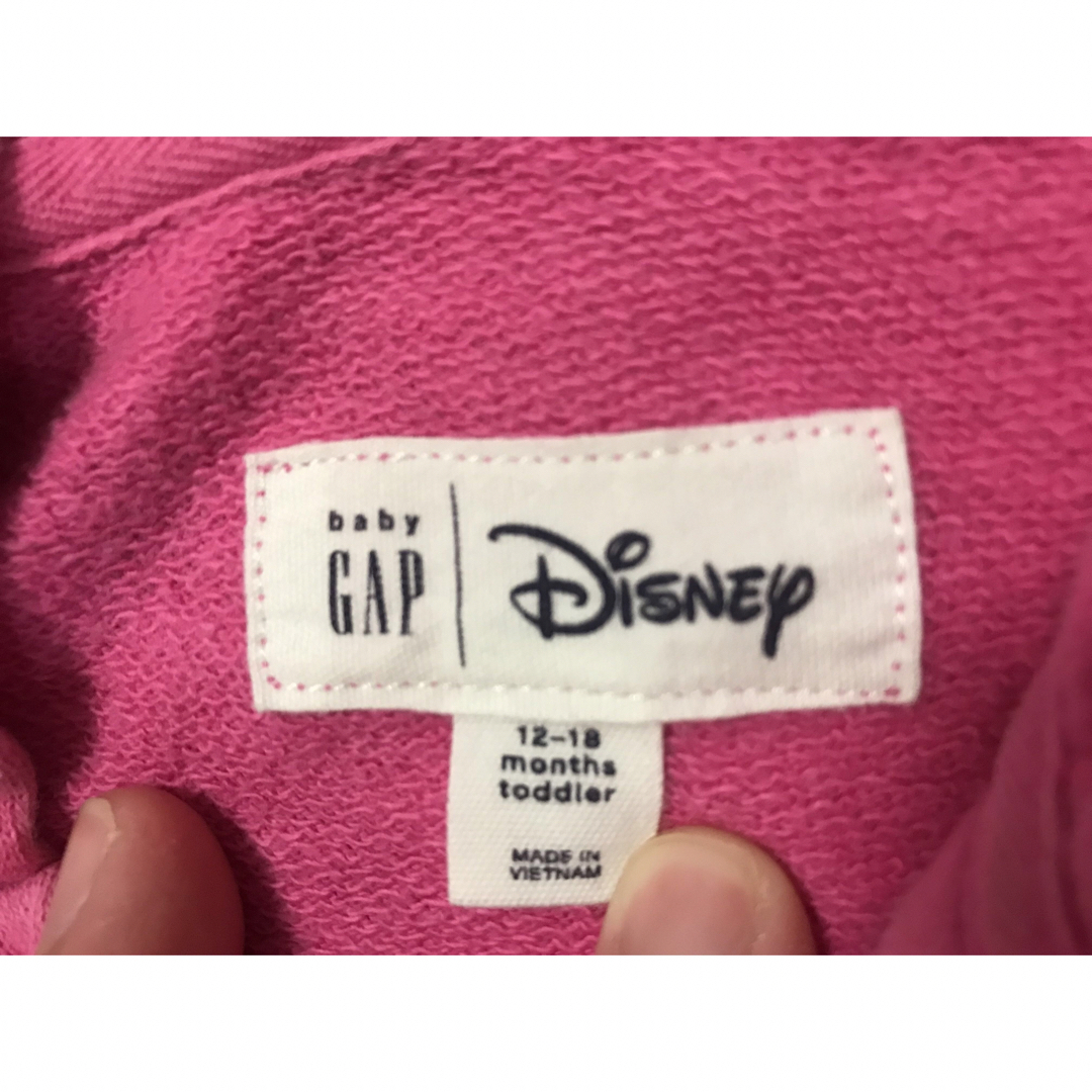 Disney(ディズニー)のディズニーの可愛いパーカー キッズ/ベビー/マタニティのベビー服(~85cm)(トレーナー)の商品写真