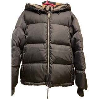 BURBERRY(ダウンジャケット)のフリマアイテム一覧 BURBERRY(ダウンジャケット)のフリマアイテム一覧
