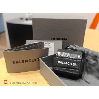 BALENCIAGA(iPhoneケース)のフリマアイテム一覧 BALENCIAGA(iPhoneケース)のフリマアイテム一覧
