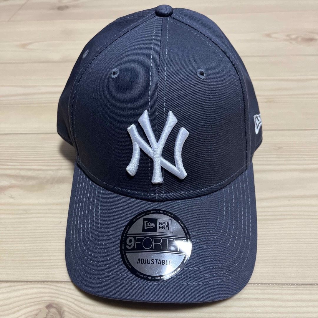 NEW ERA(ニューエラ)のニューエラ　NEW ERA NY ニューヨークヤンキース　チャコールグレー メンズの帽子(キャップ)の商品写真