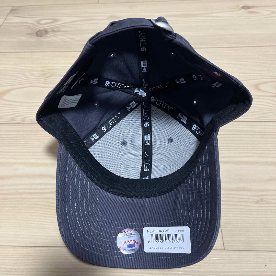 NEW ERA(ニューエラ)のニューエラ　NEW ERA NY ニューヨークヤンキース　チャコールグレー メンズの帽子(キャップ)の商品写真