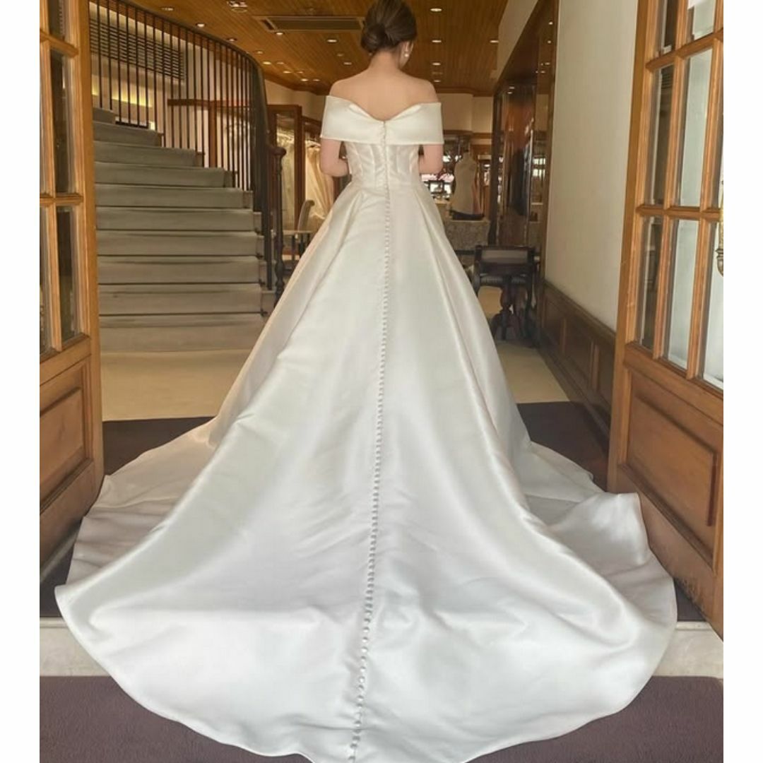 ウェディングドレス オフショルダー くるみボタン Aライン 結婚式
