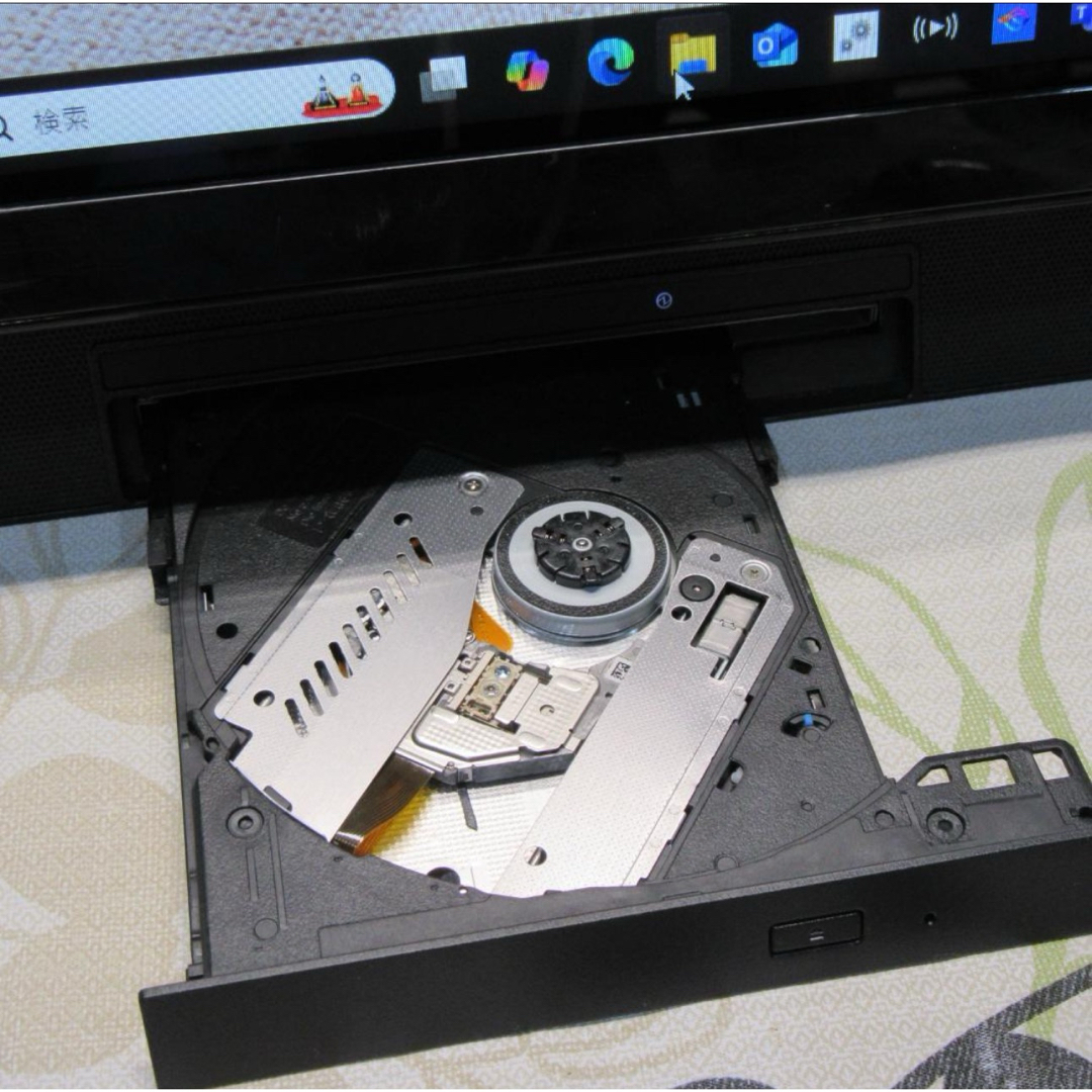 大画面Win11高性能8世代Corei5/メ16/SSD+HDD/BD/HDMI 大画面Win11高性能8世代Corei5/メ16/SSD+HDD/BD/HDMI