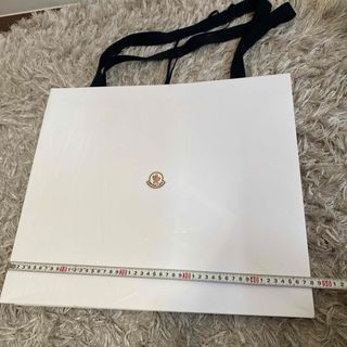 MONCLER(ショップ袋)のフリマアイテム一覧 MONCLER(ショップ袋)のフリマアイテム一覧