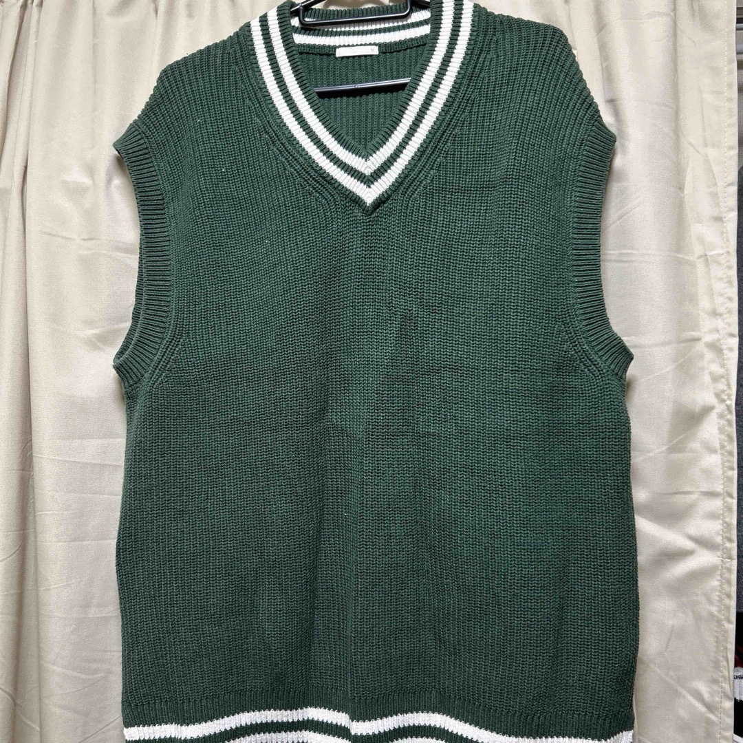 GU メンズベスト メンズのトップス(ベスト)の商品写真