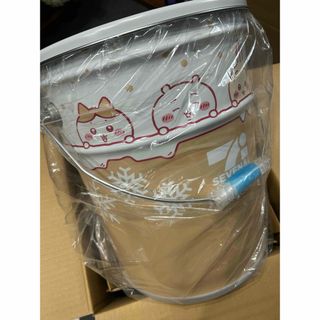 ちいかわ - ちいかわ 缶スツール コラボの通販 by まど's shop ちいかわ - ちいかわ 缶スツール コラボの通販 by まど's shop