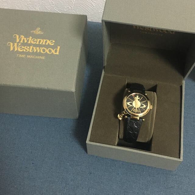 Vivienne Westwood(ヴィヴィアンウエストウッド)のヴィヴィアンウエストウッド 腕時計 レディースのファッション小物(腕時計)の商品写真