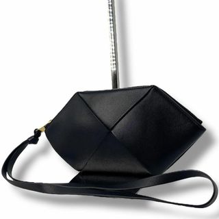 BOTTEGA VENETA(クラッチバッグ)のフリマアイテム一覧 BOTTEGA VENETA(クラッチバッグ)のフリマアイテム一覧