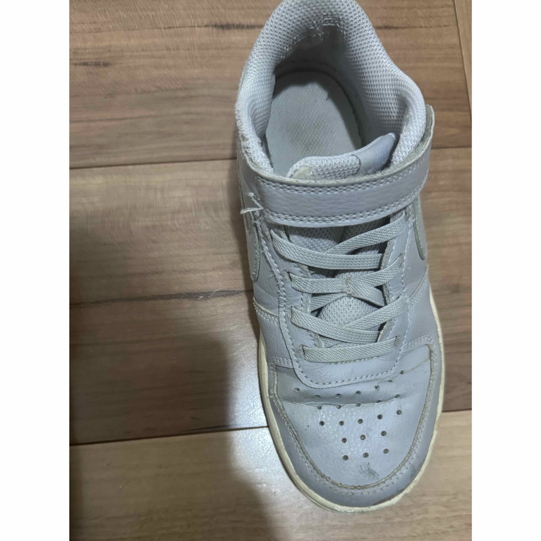 NIKE(ナイキ)のナイキ　シューズ　21センチ　スニーカー キッズ/ベビー/マタニティのキッズ靴/シューズ(15cm~)(スニーカー)の商品写真