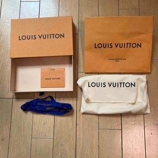 LOUIS VUITTON(ショップ袋)のフリマアイテム一覧 LOUIS VUITTON(ショップ袋)のフリマアイテム一覧