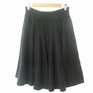FOXEY(シルク ・ ひざ丈スカート)のフリマアイテム一覧 FOXEY(シルク ・ ひざ丈スカート)のフリマアイテム一覧