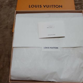 LOUIS VUITTON(マフラー/ショール ・ ゴールド/金色系)の LOUIS VUITTON(マフラー/ショール ・ ゴールド/金色系)の