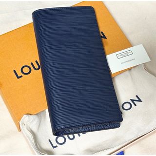 LOUIS VUITTON - 【人気Lサイズ】ルイヴィトン☆総柄入り長袖 LOUIS VUITTON - 【人気Lサイズ】ルイヴィトン☆総柄入り長袖