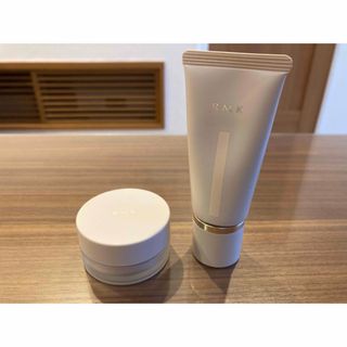 RMK - RMK クリームファンデーション アクアグロウ 100