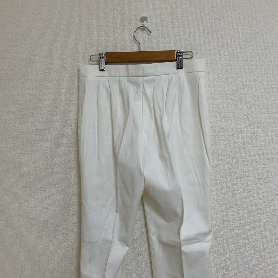 Max Mara(マックスマーラ)のMaxMara ホワイト ストレートパンツ M センタープレス オフィス レディースのパンツ(カジュアルパンツ)の商品写真
