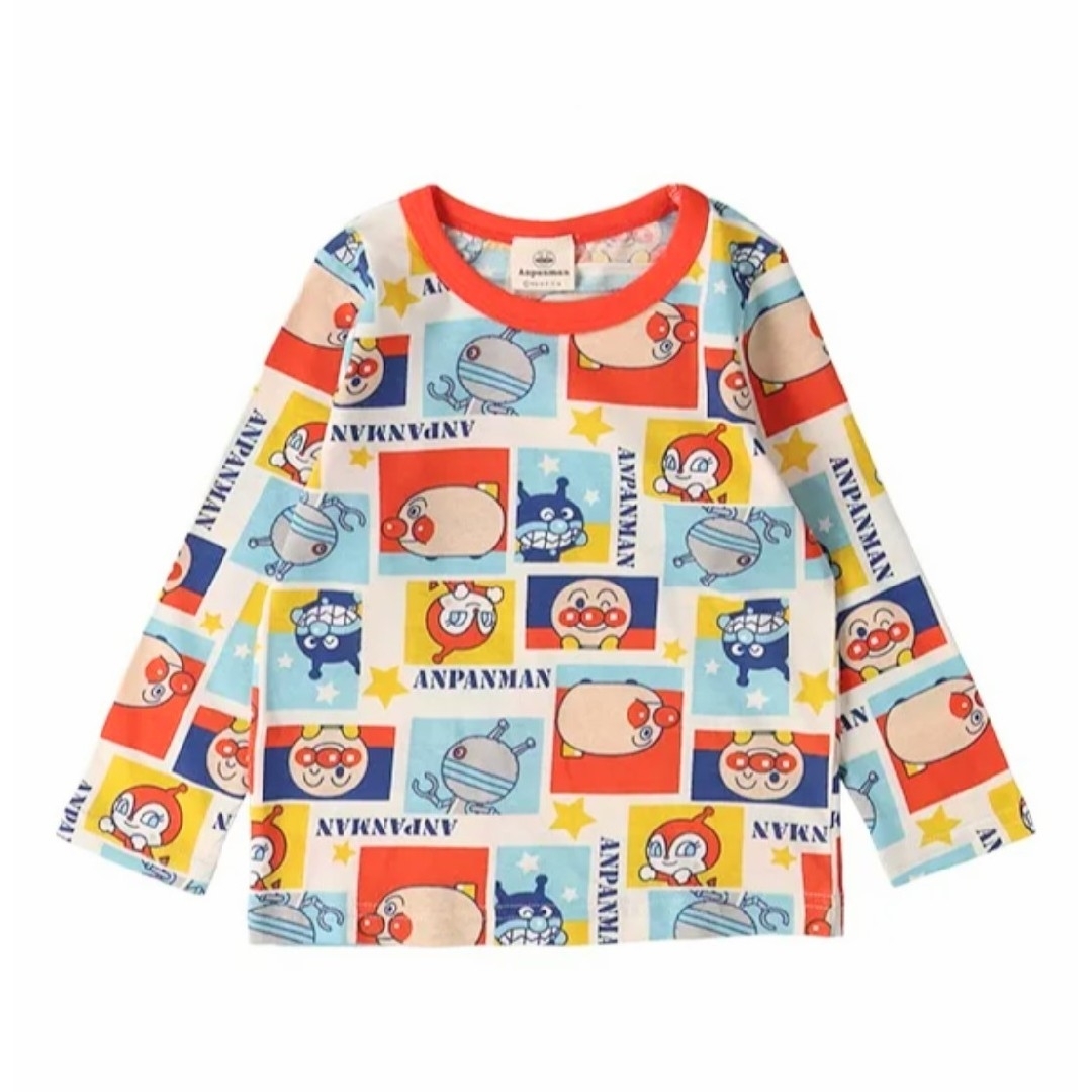 アンパンマン(アンパンマン)の90cm 新品 アンパンマン コミック柄長袖Tシャツ キッズ/ベビー/マタニティのキッズ服男の子用(90cm~)(Tシャツ/カットソー)の商品写真