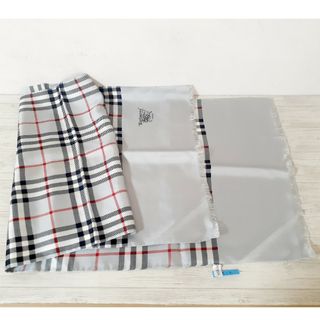BURBERRY(バンダナ/スカーフ)のフリマアイテム一覧 BURBERRY(バンダナ/スカーフ)のフリマアイテム一覧