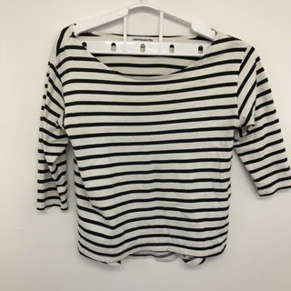 【L'EFFRONTEE】レフリンティ　白、黒のストライプ　長袖トップス　カジュアル　クルーネック(カットソー(長袖/七分))