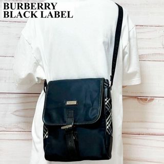 BURBERRY - 【極美品】バーバリー シールド クロスボディバッグ BURBERRY - 【極美品】バーバリー シールド クロスボディバッグ