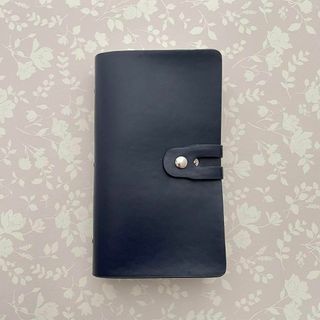 ビジネスマン必須❤️名刺入れ 大容量 紺色 シンプルデザイン 革製 名刺ケース(ネクタイ)