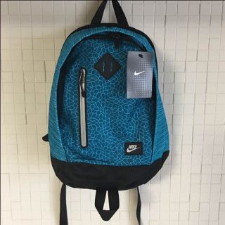 ナイキ(NIKE)の特価 ナイキ  キッズ  リュックサック  20L  男の子女の子(リュックサック)