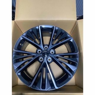トヨタ - 新型トヨタ シエンタ純正15インチホイールキャップ 4枚 トヨタ - 新型トヨタ シエンタ純正15インチホイールキャップ 4枚