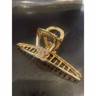 CHANEL(ヘアアクセサリー)のフリマアイテム一覧 CHANEL(ヘアアクセサリー)のフリマアイテム一覧