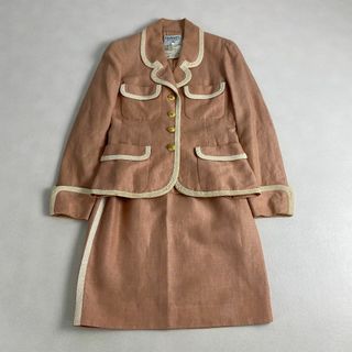 CHANEL - 【超美品✨】CHANELシャネル☆セットアップスーツ CHANEL - 【超美品✨】CHANELシャネル☆セットアップスーツ