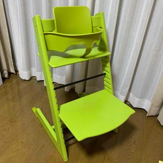 Stokke(グリーン・カーキ/緑色系)のフリマアイテム一覧 Stokke(グリーン・カーキ/緑色系)のフリマアイテム一覧