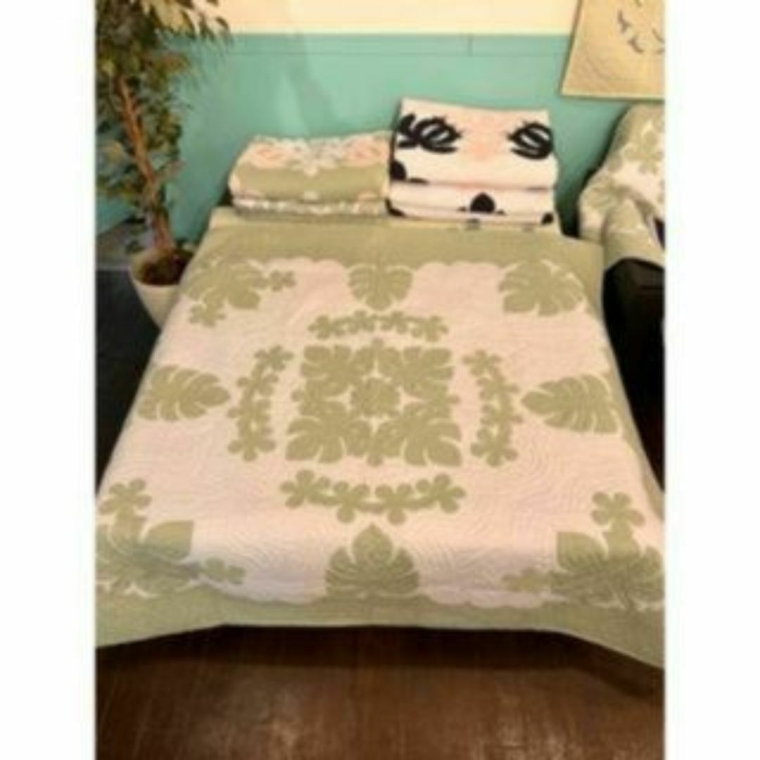 「正規品」シングルベッドカバー♡ ホヌ♡ライトセルドングリーン♡ハワイアンキルト 正規品」シングルベッドカバー♡ ホヌ♡ライトセルドングリーン