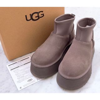 UGG - 【美品✨箱付き】UGG チェルシー 厚底ムートンブーツ UGG - 【美品✨箱付き】UGG チェルシー 厚底ムートンブーツ