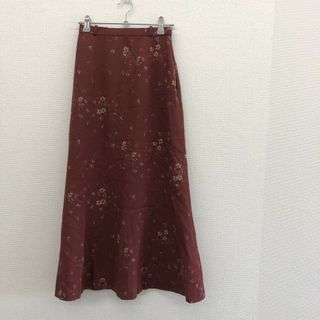 【Lyon】リヨン　赤茶色　花柄　58～63　ロングスカート　Aライン　カジュアル　ボトムス(ロングスカート)