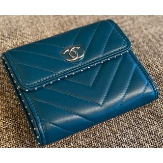 CHANEL(財布 ・ グリーン・カーキ/緑色系)のフリマアイテム一覧 CHANEL(財布 ・ グリーン・カーキ/緑色系)のフリマアイテム一覧