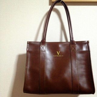 ヴァレンティノ(VALENTINO)のVALENTINO バッグ(ショルダーバッグ)