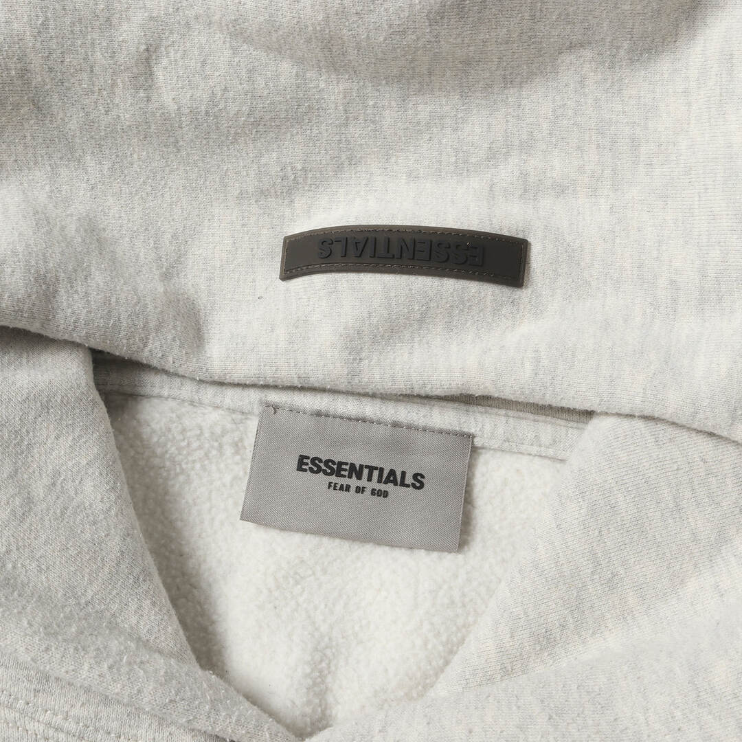 FEAR OF GOD(フィアオブゴッド)のFEAR OF GOD フィアオブゴッド パーカー サイズ:XL / FOG ESSENTIALS リフレクターロゴ スウェット パーカー (Hoodie) / オートミール / トップス フーディー プルオーバー【メンズ】【中古】 メンズのトップス(パーカー)の商品写真
