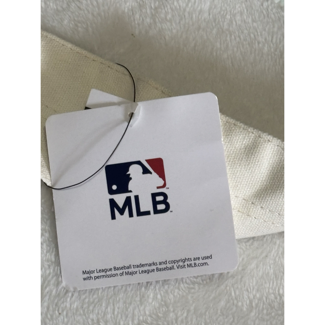 MLB(メジャーリーグベースボール)の新品未使用品　MLBメジャーリーグベースボール　トートバッグロゴマーク　バッグ レディースのバッグ(トートバッグ)の商品写真