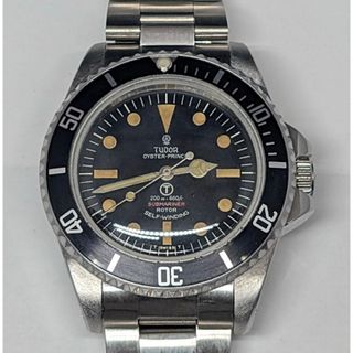 Tudor - TUDORバラサブTマーク軍用ブラック赤表記文字盤 ベンツ Tudor - TUDORバラサブTマーク軍用ブラック赤表記文字盤 ベンツ